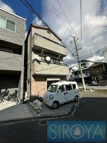 大阪府寝屋川市大成町