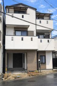 大阪府大東市錦町