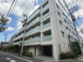 東京都世田谷区桜新町２丁目