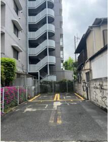 東京都荒川区荒川１丁目