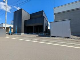 北海道苫小牧市新開町４丁目