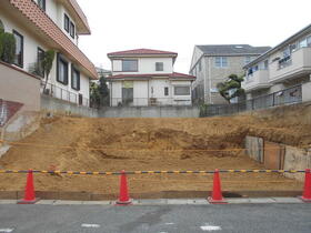 千葉県松戸市牧の原２丁目