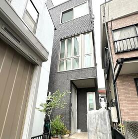 神奈川県横浜市磯子区丸山２丁目