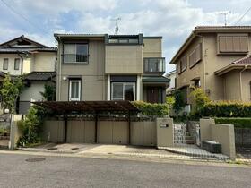 愛知県名古屋市守山区白山１丁目