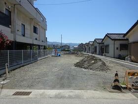 山梨県甲府市上阿原町