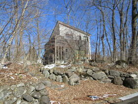 宮城県刈田郡蔵王町遠刈田温泉字小妻坂
