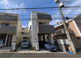 東京都足立区六月２丁目