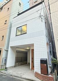 東京都台東区東上野５丁目