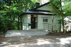 長野県北佐久郡軽井沢町大字軽井沢