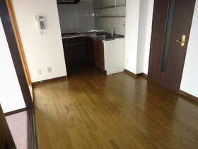 栃木県小山市駅東通り１丁目