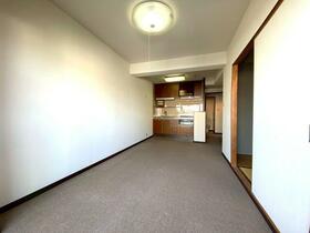 京都府京都市中京区柳馬場通三条上る油屋町