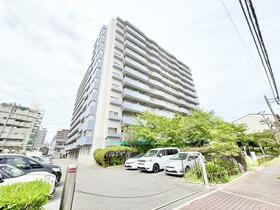 大阪府大阪市東成区中本３丁目