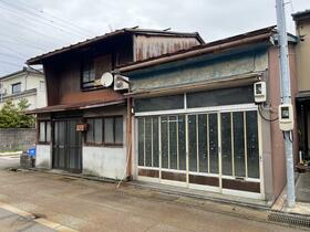 富山県富山市岩瀬表町