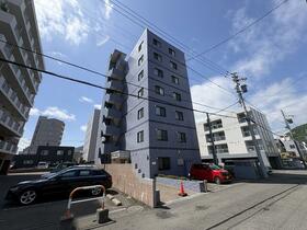北海道札幌市中央区南八条西１７丁目