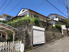 神奈川県横浜市金沢区富岡西４丁目