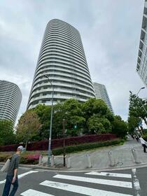 神奈川県横浜市西区みなとみらい４丁目