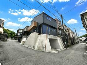 神奈川県横浜市神奈川区松見町２丁目
