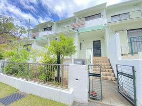 東生駒さつき台ローレルコート