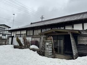 山形県最上郡金山町大字山崎