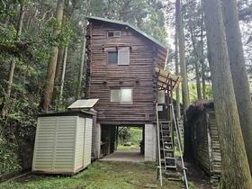 和歌山県紀の川市中鞆渕