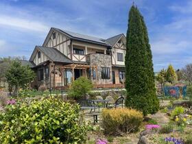 山梨県北杜市高根町長澤