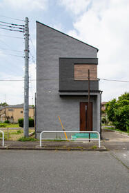 東京都府中市小柳町２丁目