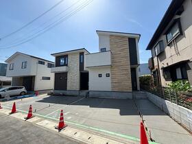 神奈川県厚木市戸室２丁目