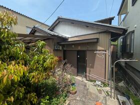 徳島県小松島市中田町字中筋