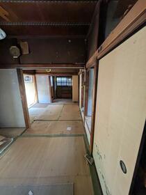 埼玉県三郷市戸ケ崎２丁目