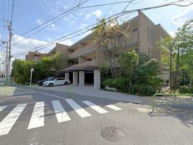 東京都世田谷区北烏山１丁目