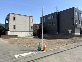 北海道札幌市南区南三十七条西１０丁目