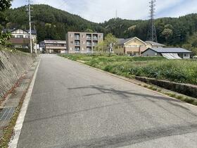 長野県岡谷市長地鎮2丁目