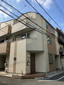 東京都荒川区西尾久８丁目