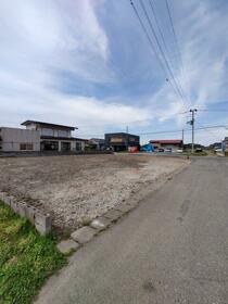秋田県潟上市昭和豊川竜毛字坂の下