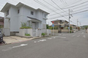 神奈川県横浜市金沢区釜利谷南４丁目