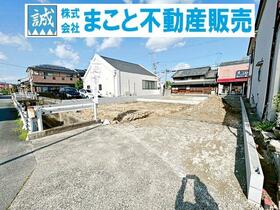 奈良県大和郡山市小泉町