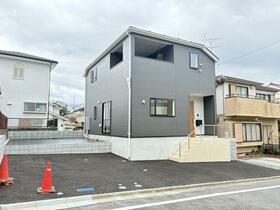 神奈川県横浜市緑区上山３丁目