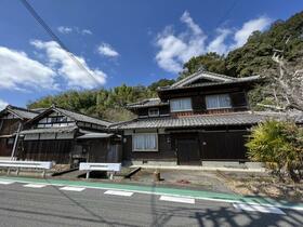 京都府亀岡市千代川町川関宮ノ前