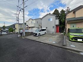 神奈川県愛甲郡愛川町半原