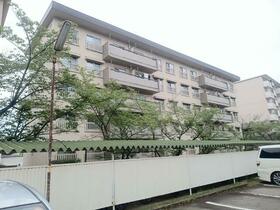 サクラ有野台団地１０号棟