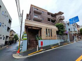 東京都世田谷区等々力８丁目