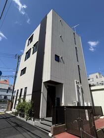 神奈川県横浜市神奈川区泉町
