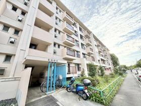 東京都町田市鶴川６丁目