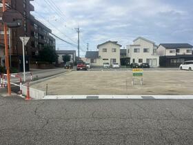 富山県高岡市野村