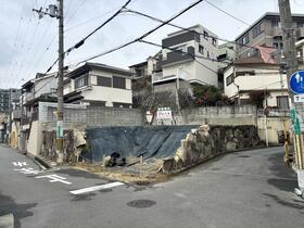 大阪府堺市西区上野芝町８丁