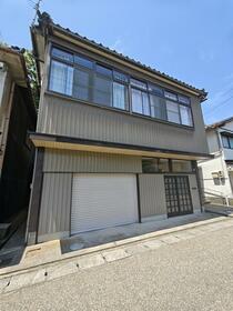 福井県坂井市三国町山王６丁目