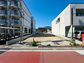 京都府亀岡市篠町柏原町頭