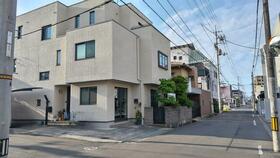 愛媛県松山市岩崎町１丁目