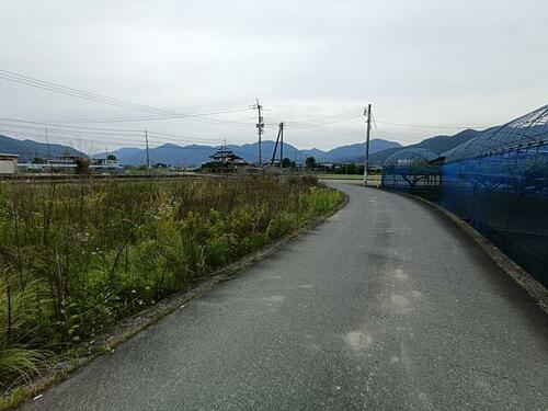 土地, 岡山県 真庭市