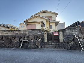 奈良県生駒郡平群町春日丘１丁目